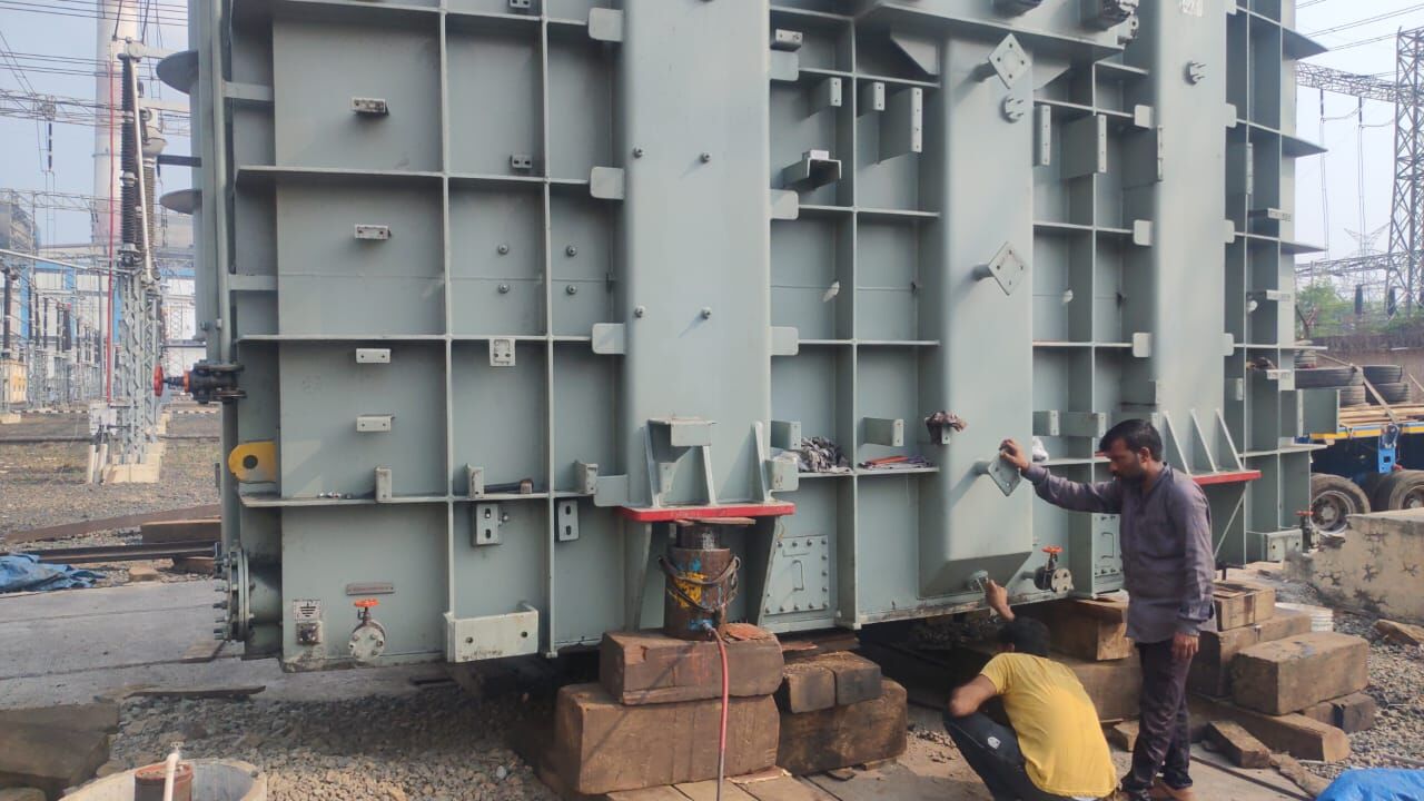 400 kV 80 MVAr reactor erected by Anandita Solutions